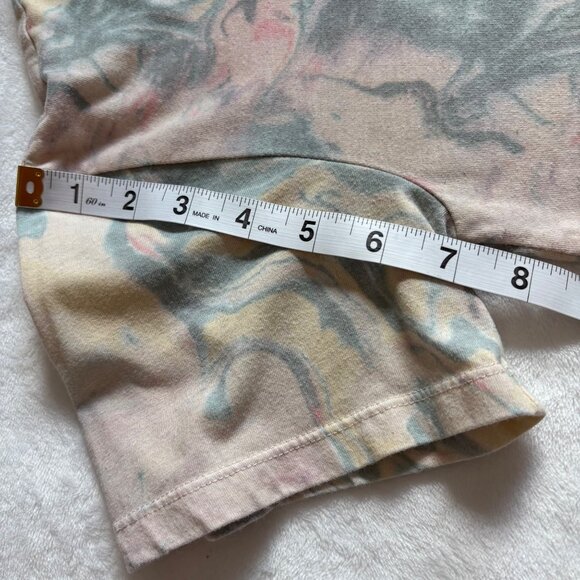 Keith Haring Womens Size 2X Marbled Tee With Pink Heart Graphic - Picture 7 of 9